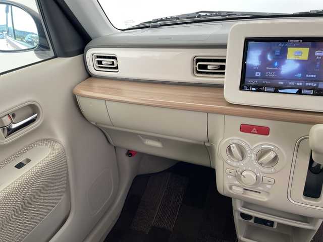 スズキ ラパン S 愛知県 2017(平29)年 0.3万km コフレピンクパールメタリック/ホワイト2トーンルーフ SDナビ/シートヒーター/HIDライト/オートライト/ドライブレコーダー/衝突軽減システム/フルセグ/CD DVD/Bluetooth/ステアリングスイッチ/スマートキー/プッシュスタート