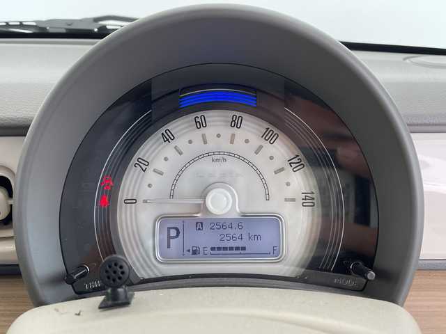 スズキ ラパン S 愛知県 2017(平29)年 0.3万km コフレピンクパールメタリック/ホワイト2トーンルーフ SDナビ/シートヒーター/HIDライト/オートライト/ドライブレコーダー/衝突軽減システム/フルセグ/CD DVD/Bluetooth/ステアリングスイッチ/スマートキー/プッシュスタート