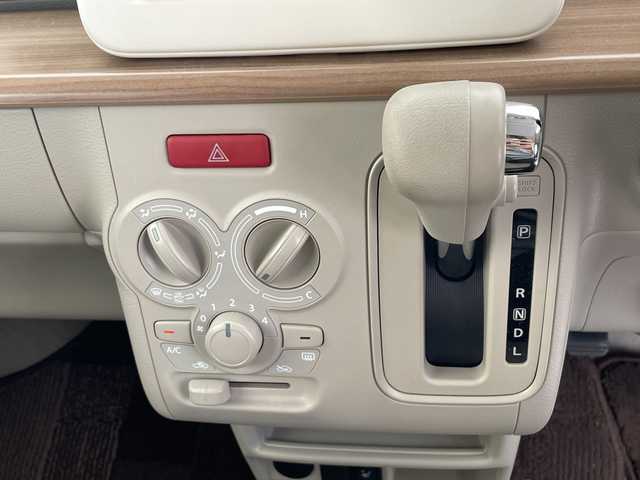 スズキ ラパン S 愛知県 2017(平29)年 0.3万km コフレピンクパールメタリック/ホワイト2トーンルーフ SDナビ/シートヒーター/HIDライト/オートライト/ドライブレコーダー/衝突軽減システム/フルセグ/CD DVD/Bluetooth/ステアリングスイッチ/スマートキー/プッシュスタート