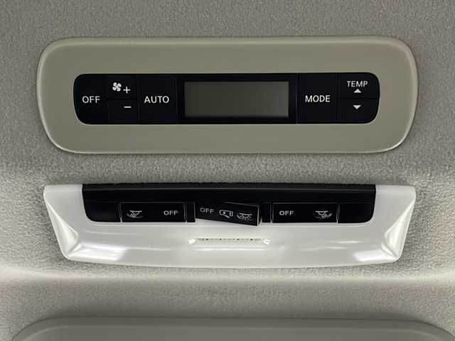 日産 セレナ ハイウェイスターVセレクションⅡ 沖縄県 2019(平31)年 6.9万km マルーンレッド 2トーン 県外仕入れ/禁煙車/純正9インチナビ/【CD/DVD/フルセグTV/BT】/プロパイロット/干す前方/アラウンドビューモニター/11インチ純正フリップダウンモニター/ETC/デジタルインナーミラー/両側パワースライドドア/ハンズフリーオートスライドドア/衝突被害軽減ブレーキ/前後コーナーセンサー/レーンキープアシスト/オートハイビーム/純正LEDヘッドライト/オートライト/16インチ純正アルミ/スマートキー