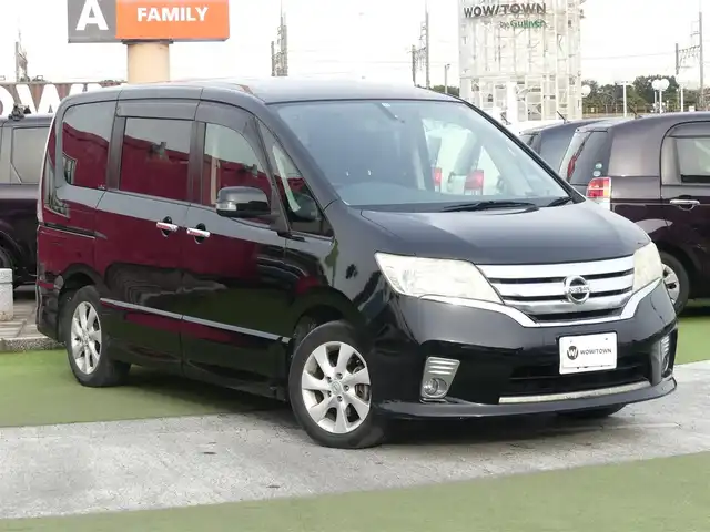 日産 セレナ