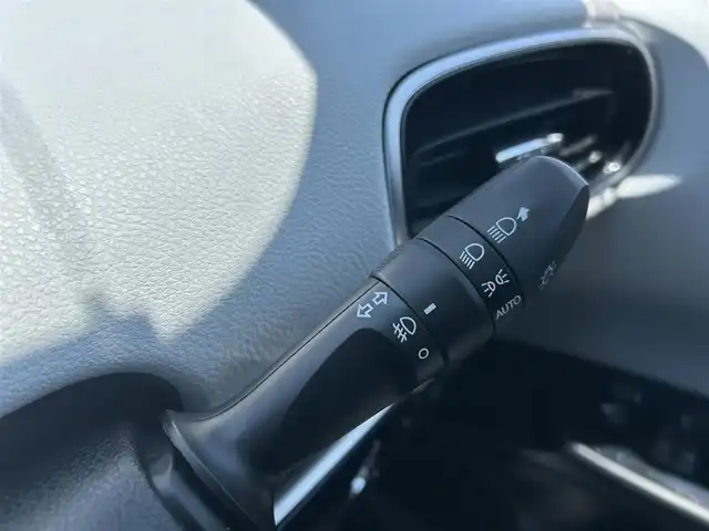 トヨタ プリウス ＰＨＶ A プレミアム 岡山県 2020(令2)年 7.9万km アティチュードブラックマイカ 登録時走行距離78324km/純正9インチナビ/全方位カメラ/フルセグTV/(AM.FM.CD.DVD.TV)/トヨタセーフティセンス/ブラインドスポットモニター/ドライブレコーダー/ＥＴＣ２．０/レーダークルーズコントロール/シートヒーター/シートベンチレーション/純正17インチAW/レザーシート/パーキングアシスト/レーンキープアシスト/ヘッドアップディスプレイ/オートマチックハイビーム/LEDヘッドランプ/LEDフォグランプ/ワイヤレス充電/電動格納ウインカーミラー