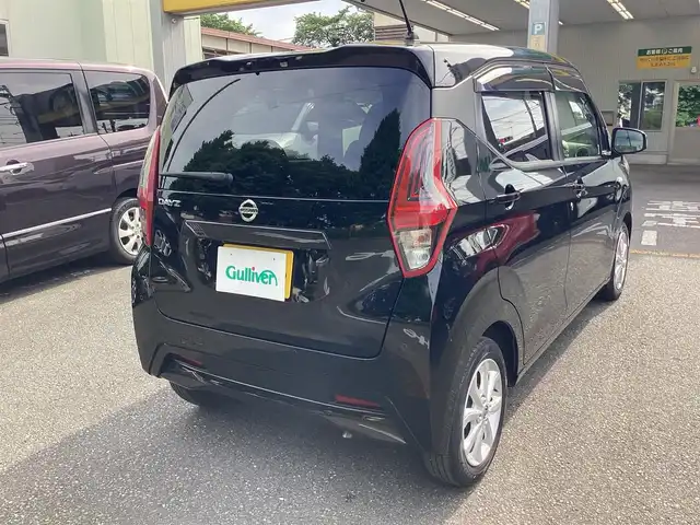日産 デイズ X 神奈川県 2022(令4)年 1.3万km ブラック ワンオーナー/社外ナビ、TV/バックモニター/エマージェンジーブレーキ/車線逸脱警報/クラランスソナー/フルオートエアコン/ＥＴＣ/ドライブレコーダー/スマートキー
