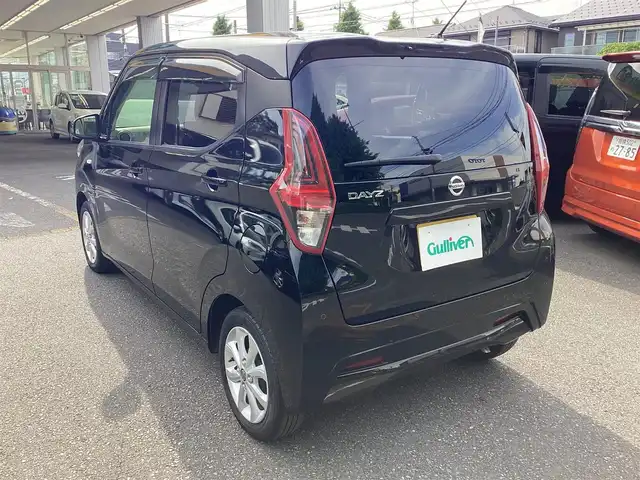 日産 デイズ X 神奈川県 2022(令4)年 1.3万km ブラック ワンオーナー/社外ナビ、TV/バックモニター/エマージェンジーブレーキ/車線逸脱警報/クラランスソナー/フルオートエアコン/ＥＴＣ/ドライブレコーダー/スマートキー