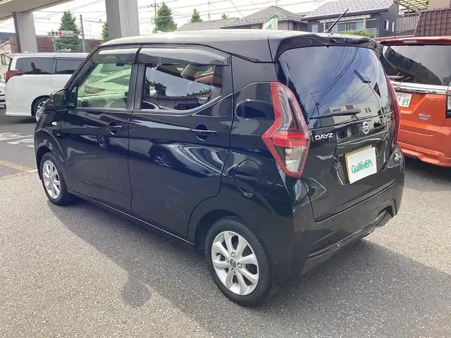 日産 デイズ X 神奈川県 2022(令4)年 1.3万km ブラック ワンオーナー/社外ナビ、TV/バックモニター/エマージェンジーブレーキ/車線逸脱警報/クラランスソナー/フルオートエアコン/ＥＴＣ/ドライブレコーダー/スマートキー