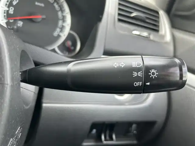 スズキ スイフト XG 滋賀県 2014(平26)年 6.9万km ルミナスブルーM ガソリン/2WD(FF)/5速MT/カーオーディオ/（FM/AM/CD）/電動格納ミラー/ハロゲンライト/ヘッドライトレベリング/フルオートエアコン/プッシュスタート/スマートキー/パワーウィンドウ/パワーステアリング/純正フロアマット/ドアバイザー