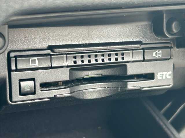 レクサス ＧＳ 450h Iパッケージ 千葉県 2012(平24)年 16.1万km ソニックシルバー 純正HDDナビ/Bluetooth/DVD/バックカメラ/クルーズコントロール/ビルトインETC/スマートキー/プッシュスタート/ハンドルヒーター/レザーシート/D/N席シートヒーター/D/N席エアーシート/オートライト/シートメモリー/ウィンカーミラー/フォグランプ/ステアリングスイッチ/純正アルミホイール/純正フロアマット/保証書/取扱説明書/スペアキー