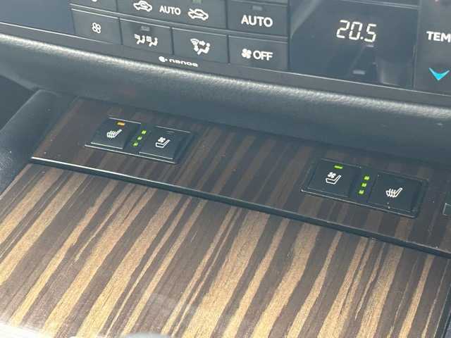 レクサス ＧＳ 450h Iパッケージ 千葉県 2012(平24)年 16.1万km ソニックシルバー 純正HDDナビ/Bluetooth/DVD/バックカメラ/クルーズコントロール/ビルトインETC/スマートキー/プッシュスタート/ハンドルヒーター/レザーシート/D/N席シートヒーター/D/N席エアーシート/オートライト/シートメモリー/ウィンカーミラー/フォグランプ/ステアリングスイッチ/純正アルミホイール/純正フロアマット/保証書/取扱説明書/スペアキー