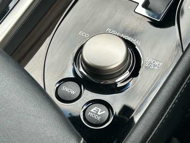 レクサス ＧＳ 450h Iパッケージ 千葉県 2012(平24)年 16.1万km ソニックシルバー 純正HDDナビ/Bluetooth/DVD/バックカメラ/クルーズコントロール/ビルトインETC/スマートキー/プッシュスタート/ハンドルヒーター/レザーシート/D/N席シートヒーター/D/N席エアーシート/オートライト/シートメモリー/ウィンカーミラー/フォグランプ/ステアリングスイッチ/純正アルミホイール/純正フロアマット/保証書/取扱説明書/スペアキー