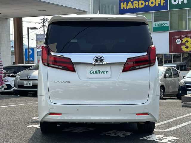 トヨタ アルファード X 長崎県 2021(令3)年 6.5万km ホワイトパールクリスタルシャイン ・プッシュスタート/・純正ディスプレイオーディオ（AM/FM/TV/DVD）/・ブルートゥース/・デジタルインナーミラー/・オートライト/・オートハイビーム/・ハンドルスイッチ/・クルーズコントロール/・ブレーキホールド/・パーキングアシスト/・USB/・AC１００V/・横滑り防止装置/・レーンキープアシスト/・フリップダウンモニター