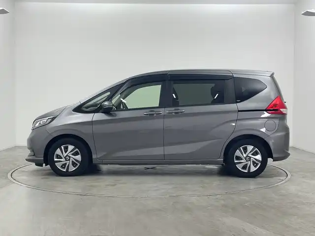 ホンダ フリード ハイブリット G 群馬県 2023(令5)年 3.7万km スーパープラチナグレーメタリック 純正ナビ バックカメラ 両側電動スライドドア シートヒーター ETC 前後ドラレコ アダプティブクルーズコントロール 衝突被害軽減ブレーキ ステアリングスイッチ LEDライト スマートキー 禁煙車