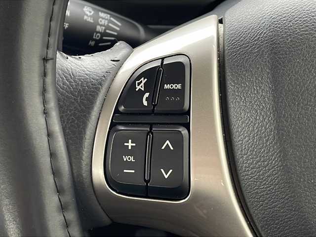 スズキ ジムニー ランドベンチャー 青森県 2016(平28)年 4万km ブルーイッシュブラックパール3 ・4WD/・キーレス/・社外CD/・ライトレベライザー/・フォグ/・ルーフレール/・シートヒーター/・オートライト/・純正16AW