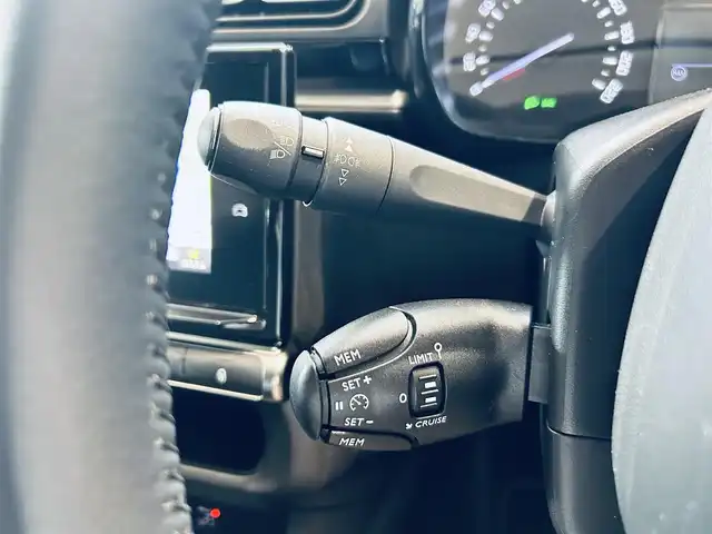 シトロエン Ｃ３ シャイン 大阪府 2021(令3)年 4.2万km サーブル ワンオーナー/純正ナビ/TV/バックカメラ/applecarplay/純正16インチAW/クルコン/クリアランスソナー/ブラインドスポット/ETC/ドラレコ/スマートキー