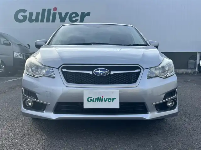 スバル インプレッサ Ｇ４ 1．6i 福島県 2015(平27)年 6.6万km アイスシルバーメタリック 4WD/社外モニター（CD/DVD/FM/AM）/ETC/横滑り防止/ドアバイザー/バックカメラ/フォグランプ/スペアキー１本/取扱説明書
