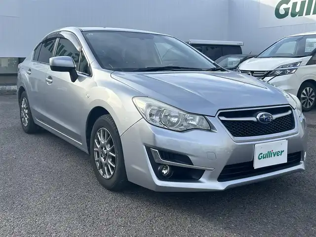 スバル インプレッサ Ｇ４ 1．6i 福島県 2015(平27)年 6.6万km アイスシルバーメタリック 4WD/社外モニター（CD/DVD/FM/AM）/ETC/横滑り防止/ドアバイザー/バックカメラ/フォグランプ/スペアキー１本/取扱説明書