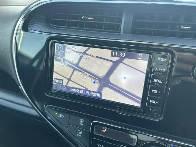 トヨタ アクア G 東京都 2020(令2)年 1万km クリアエメラルドパールクリスタルシャイン 純正ナビ（NSCN-W68）/・Bluetooth/TV/CD/DVD/SD/ドライブレコーダー（DC-DR652）/クルーズコントロース/レーンアシスト/横滑り防止装置/盗難防止装置/衝突被害軽減システム/オートライト/オートハイビーム/コーナーセンサー/全周囲カメラ/オプションカラー（クリアエメラルドパールクリスタルシャイン）/電動格納ミラー/取扱説明書