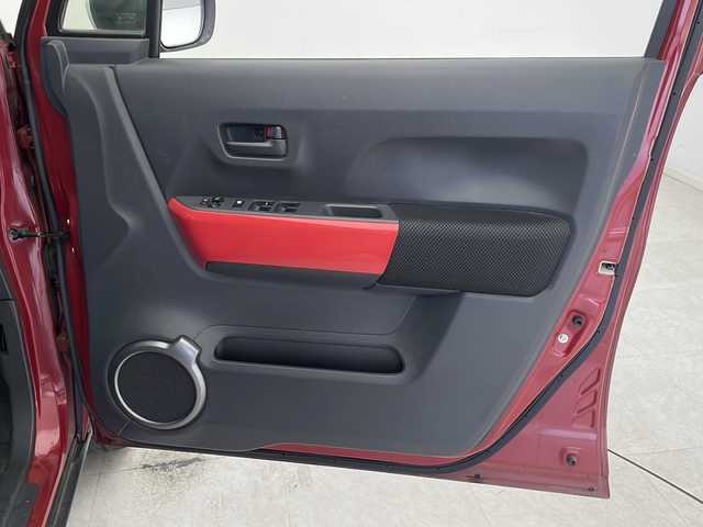 スズキ ハスラー Jスタイル 千葉県 2015(平27)年 6万km フェニックスレッドパール/ホワイト2トーンルーフ 衝突軽減装置/社外ナビ（AVIC-ZH0099）/フルセグテレビ/Bluetooth/CD・DVD/ETC/純正マット/純正バイザー/シートヒーター（運転席・助手席）/フォグランプ/アイドリングストップ