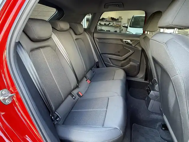 アウディ アウディ Ａ３ SB 30TFSI 香川県 2021(令3)年 3.7万km 赤 メーカーナビ/フルセグ/Bluetooth/アップルカープレイ/バックカメラ/バーチャルコクピット/アウディプレセンス/レーダークルーズ/レーンキープ/サイドアシスト/LEDヘッドライト/スマートキー/純正前後ドライブレコーダー/ビルトインETC2.0