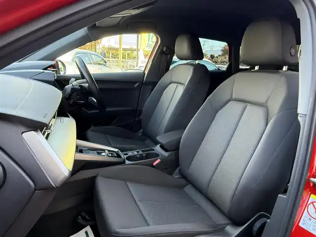 アウディ アウディ Ａ３ SB 30TFSI 香川県 2021(令3)年 3.7万km 赤 メーカーナビ/フルセグ/Bluetooth/アップルカープレイ/バックカメラ/バーチャルコクピット/アウディプレセンス/レーダークルーズ/レーンキープ/サイドアシスト/LEDヘッドライト/スマートキー/純正前後ドライブレコーダー/ビルトインETC2.0