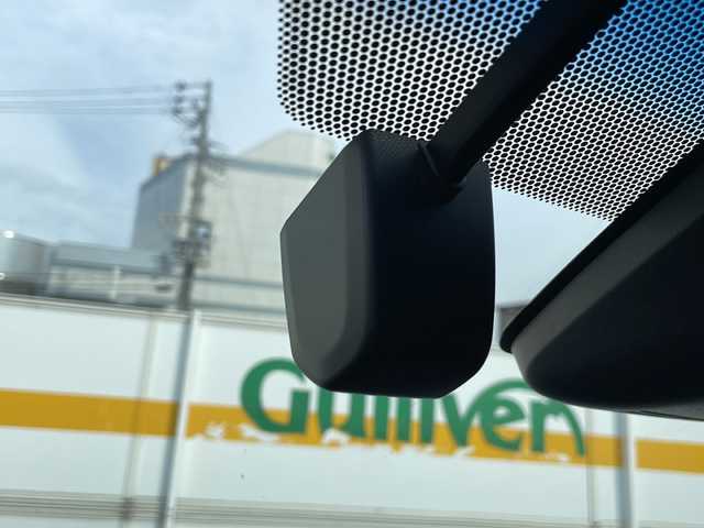 トヨタ エスティマ ハイブリッド アエラス プレミアム G 岩手県 2016(平28)年 6.8万km シルバーM /4WD//純正9インチメモリナビ//AM/FM/CD/DVD/SD/BT/フルセグTV//バックカメラ/サイドカメラ//ビルトインETC//純正ドライブレコーダー//両側パワースライドドア//茶ハーフレザーシート//前席シートヒーター//運転席パワーシート//二列目オットマン//PCS/LDA/クリソナ/先行車発進お知らせ//パワーバックドア//クルーズコントロール//AC100V/12V120W//プッシュスタート//木目調+革巻きステアリング//木目調+革巻きシフト//ステアリングスイッチ//オートLEDライト//オートハイビーム//防眩ミラー//オートリトラクタブルウィンカーミラー//フロアマット/純正ドアバイザー//スペアキー有//取扱説明書/保証書/ナビ取説//記録簿H28-R4 R7-R7