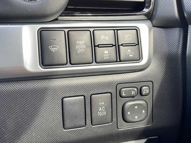 トヨタ エスティマ ハイブリッド アエラス プレミアム G 岩手県 2016(平28)年 6.8万km シルバーM /4WD//純正9インチメモリナビ//AM/FM/CD/DVD/SD/BT/フルセグTV//バックカメラ/サイドカメラ//ビルトインETC//純正ドライブレコーダー//両側パワースライドドア//茶ハーフレザーシート//前席シートヒーター//運転席パワーシート//二列目オットマン//PCS/LDA/クリソナ/先行車発進お知らせ//パワーバックドア//クルーズコントロール//AC100V/12V120W//プッシュスタート//木目調+革巻きステアリング//木目調+革巻きシフト//ステアリングスイッチ//オートLEDライト//オートハイビーム//防眩ミラー//オートリトラクタブルウィンカーミラー//フロアマット/純正ドアバイザー//スペアキー有//取扱説明書/保証書/ナビ取説//記録簿H28-R4 R7-R7