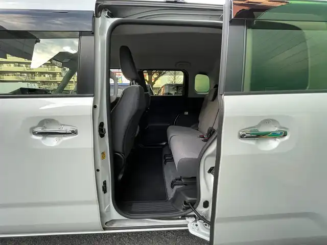 スズキ ワゴンＲ スマイル HYBRID X 東京都 2022(令4)年 3.5万km ピュアホワイトP 外部検査済み/全方位モニター付きメモリーナビゲーション/・9インチメモリーナビ/(フルセグTV/DVD/CD/スマートフォン連携/USB)/・ステアリングスイッチ/・フロント/サイド/バックカメラ/セーフティープラスパッケージ/・アダプティブクルーズコントロール/・カラーヘッドアップディスプレイ/・カラーマルチインフォメーションディスプレイ/マイルドハイブリッド/アイドリングストップシステム/両側パワースライドドア/シートヒーター(運転席)/前後ドライブレコーダー(ZDR035)/寒冷地仕様/純正フロアマット/保証書/取扱説明書/スペアキー×1