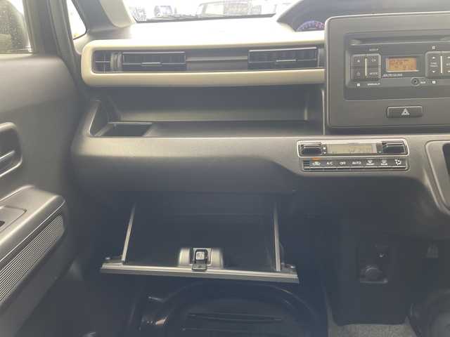 スズキ ワゴンＲ HYBRID FX 沖縄県 2018(平30)年 6.8万km ブルーイッシュブラックパール3 禁煙車　/純正オーディオ　/(CD　AUX AM　FX)/横滑り防止装置　/盗難防止装置装置　/前後ドライブレコーダー　/ＥＴＣ　/シートヒーター　/オートエアコン　/ベンチシート　/アイドリングストップ　/社外フロアマット　/ＡＢＳ/パワーステアリング/パワーウィンドウ