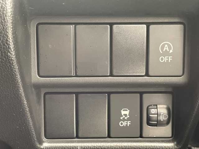 スズキ ワゴンＲ HYBRID FX 沖縄県 2018(平30)年 6.8万km ブルーイッシュブラックパール3 禁煙車　/純正オーディオ　/(CD　AUX AM　FX)/横滑り防止装置　/盗難防止装置装置　/前後ドライブレコーダー　/ＥＴＣ　/シートヒーター　/オートエアコン　/ベンチシート　/アイドリングストップ　/社外フロアマット　/ＡＢＳ/パワーステアリング/パワーウィンドウ