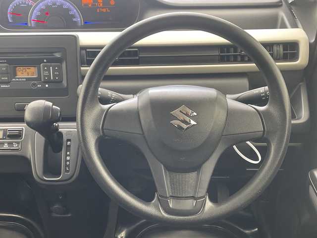 スズキ ワゴンＲ HYBRID FX 沖縄県 2018(平30)年 6.8万km ブルーイッシュブラックパール3 禁煙車　/純正オーディオ　/(CD　AUX AM　FX)/横滑り防止装置　/盗難防止装置装置　/前後ドライブレコーダー　/ＥＴＣ　/シートヒーター　/オートエアコン　/ベンチシート　/アイドリングストップ　/社外フロアマット　/ＡＢＳ/パワーステアリング/パワーウィンドウ