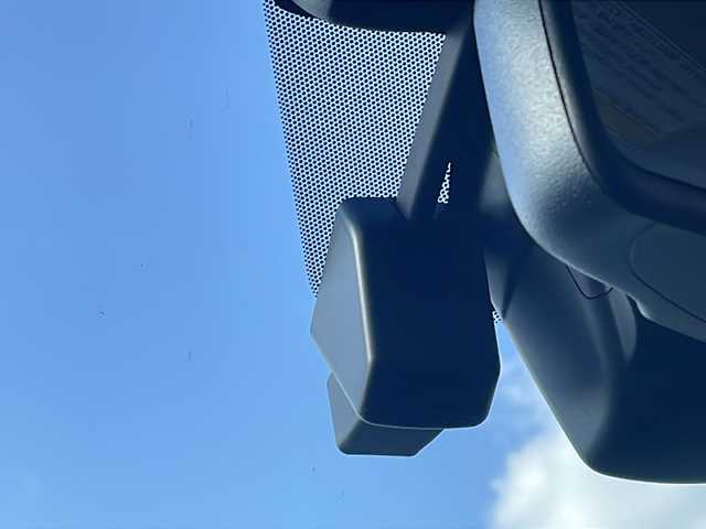 スバル フォレスター ハイブリッド アドバンス 徳島県 2020(令2)年 6.8万km クリスタルホワイトP 社外メモリナビ/（CD/USB/BT/フルセグ/ラジオ）/バックカメラ/追従式クルーズコントロール/ブラインドスポットモニター/パドルシフト/アイサイト/純正18インチAW/自動パーキングブレーキ/純正ドアバイザー/ステアリングヒーター/前席シートヒーター/前席パワーシート/ドライブレコーダー