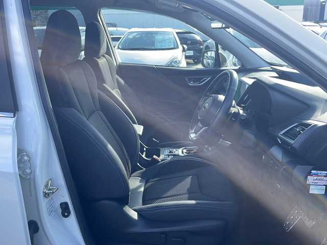 スバル フォレスター ハイブリッド アドバンス 徳島県 2020(令2)年 6.8万km クリスタルホワイトP 社外メモリナビ/（CD/USB/BT/フルセグ/ラジオ）/バックカメラ/追従式クルーズコントロール/ブラインドスポットモニター/パドルシフト/アイサイト/純正18インチAW/自動パーキングブレーキ/純正ドアバイザー/ステアリングヒーター/前席シートヒーター/前席パワーシート/ドライブレコーダー