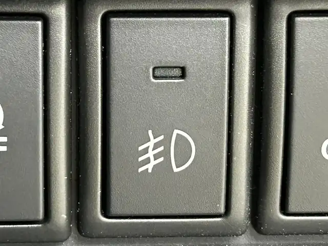 スズキ ハスラー タフワイルド 道央・札幌 2019(平31)年 7.5万km アクティブイエロー/ブラック 2トーン ・４WD/・純正ディーラーオプションナビ/　CD／DVD／Bluetooth／フルセグ/・デュアルカメラブレーキサポート/・レーンキープアシスト/・アイドリングストップ/・横滑り防止装置/・ヒルディセントコントロール/・グリップコントロール/・オートライト/・ハーフレザーシート/・前席シートヒーター/・社外AW14インチ/・LEDヘッドライト/・フォグライト/・電動格納ウィンカーミラー/・スマートキー/・プッシュスタート/・純正フロアマット/・取扱説明書/・保証書