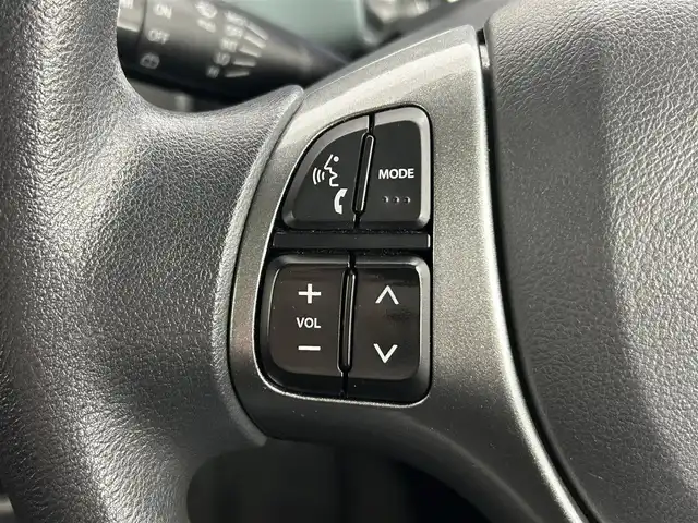 スズキ ハスラー タフワイルド 道央・札幌 2019(平31)年 7.5万km アクティブイエロー/ブラック 2トーン ・４WD/・純正ディーラーオプションナビ/　CD／DVD／Bluetooth／フルセグ/・デュアルカメラブレーキサポート/・レーンキープアシスト/・アイドリングストップ/・横滑り防止装置/・ヒルディセントコントロール/・グリップコントロール/・オートライト/・ハーフレザーシート/・前席シートヒーター/・社外AW14インチ/・LEDヘッドライト/・フォグライト/・電動格納ウィンカーミラー/・スマートキー/・プッシュスタート/・純正フロアマット/・取扱説明書/・保証書