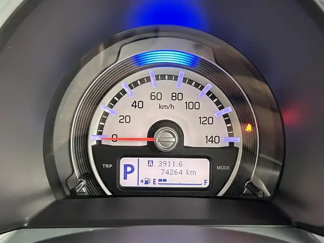 スズキ ハスラー タフワイルド 道央・札幌 2019(平31)年 7.5万km アクティブイエロー/ブラック 2トーン ・４WD/・純正ディーラーオプションナビ/　CD／DVD／Bluetooth／フルセグ/・デュアルカメラブレーキサポート/・レーンキープアシスト/・アイドリングストップ/・横滑り防止装置/・ヒルディセントコントロール/・グリップコントロール/・オートライト/・ハーフレザーシート/・前席シートヒーター/・社外AW14インチ/・LEDヘッドライト/・フォグライト/・電動格納ウィンカーミラー/・スマートキー/・プッシュスタート/・純正フロアマット/・取扱説明書/・保証書