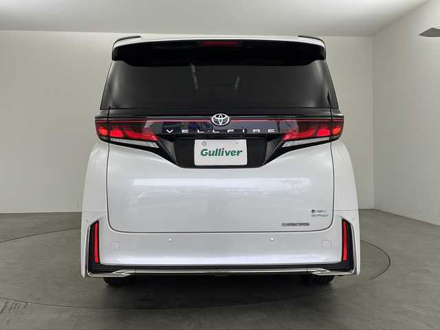 トヨタ ヴェルファイア ハイブリット Z プレミア 兵庫県 2024(令6)年 1.3万km プラチナホワイトパールマイカ ・純正14インチディスプレイオーディオplus/・フルセグ/・純正13.2インチフリップダウンモニター/・パノラミックビューモニター/・デジタルインナーミラー/・左右独立ムーンルーフ/・両側パワースライドドア/・パワーバックドア/・ユニバーサルステップ/・アドバンストパーク/・トヨタセーフティセンス/・プリクラッシュセーフティ/・レーンチェンジアシスト/・レーントレーシングアシスト/・レーンディパチャーアラート/・レーダークルーズコントロール/・アダプティブハイビームアシスト/・ブラインドスポットモニター/・快適温熱シート/・エアシート/・エグゼクティブパワーシート/・AC100V電源/・置くだけ充電/・スマートキー/・前後ドライブレコーダー/・LEDライト/・LEDフォグ