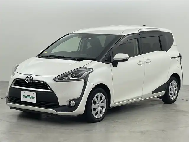 トヨタ シエンタ G クエロ 福岡県 2017(平29)年 3.1万km ホワイトパールクリスタルシャイン 純正ナビ（ＢＴ，ＴＶ）　/バックカメラ　/ビルトインＥＴＣ　/ミラー型前後ドライブレコーダー　/衝突被害軽減ブレーキ　/レーンキープ　/アイドリングストップ　/両側電動スライドドア　/ハーフレザー　/ＬＥＤヘッドライト