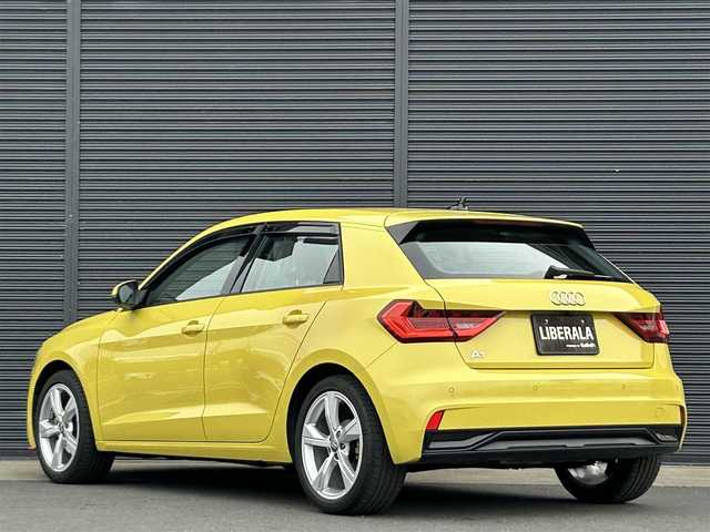 アウディ Ａ１ SB 35TFSI アドバンスド 茨城県 2020(令2)年 2万km 黄 アシスタンスＰ　/ＡＣＣ　/レーンアシスト　/ハイビームアシスト　/コンビニエンスＰ　/シートヒーター　/アドバンストキー　/Ｂカメラ　/パーキングシステム　/バーチャルＣＰ　/ナビ　/１２セグ　/ＣａｒＰｌａｙ　/ＬＥＤ/ETC2.0/禁煙車