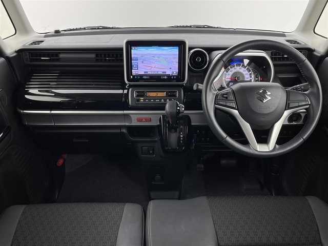 スズキ スペーシア カスタム HYBRID XS 福岡県 2018(平30)年 2.7万km ピュアホワイトP 社外８型ナビ（ＢＴ，フルセグＴＶ）　/バックカメラ　/ヘッドレストモニター　/ＥＴＣ　/コーナーセンサー　/衝突被害軽減ブレーキ　/レーンキープ　/アイドリングストップ　/両側電動スライドドア　/シートヒーター　/ＬＥＤ