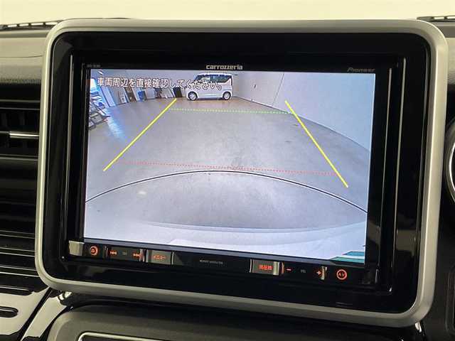 スズキ スペーシア カスタム HYBRID XS 福岡県 2018(平30)年 2.7万km ピュアホワイトP 社外８型ナビ（ＢＴ，フルセグＴＶ）　/バックカメラ　/ヘッドレストモニター　/ＥＴＣ　/コーナーセンサー　/衝突被害軽減ブレーキ　/レーンキープ　/アイドリングストップ　/両側電動スライドドア　/シートヒーター　/ＬＥＤ