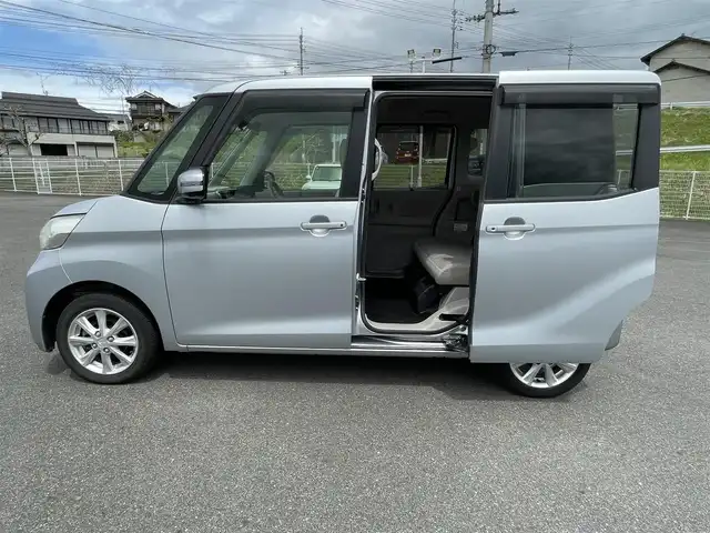 三菱 ｅＫスペース T セーフティパッケージ 岡山県 2017(平29)年 6.9万km クールシルバーメタリック 純正SD /(CD/DVD/BT/フルセグTV)/バックカメラ/衝突被害軽減システム/片側パワースライドドア/横滑り防止装置/ETC/ドライブレコーダー/オートライト/ウィンカーミラー/電動格納ミラー/純正アルミホイール/全方位カメラ/プッシュスタート/スマートキー/フロアマット/ドアバイザー/スペアキー