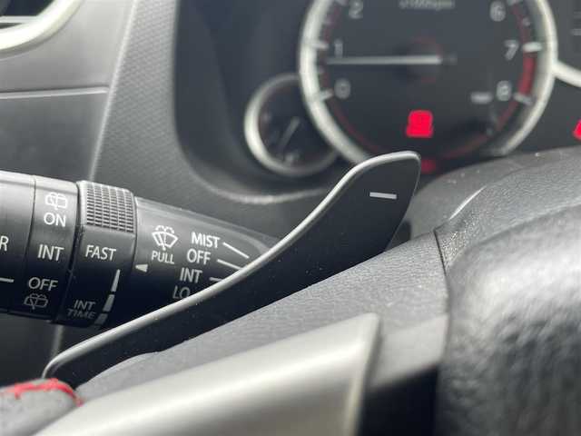 スズキ スイフト スポーツ 和歌山県 2016(平28)年 4.8万km ピュアホワイトP 社外7インチナビ/フルセグTV/バックカメラ/KENWOODウーファースピーカー/（BT/AM/FM/CD)/ABS/横滑り防止機能/前後ドライブレコーダー/ビルトインETC/パドルシフト/パドルシフト/ステアリングスイッチ/HIDヘッドライト/オートライト