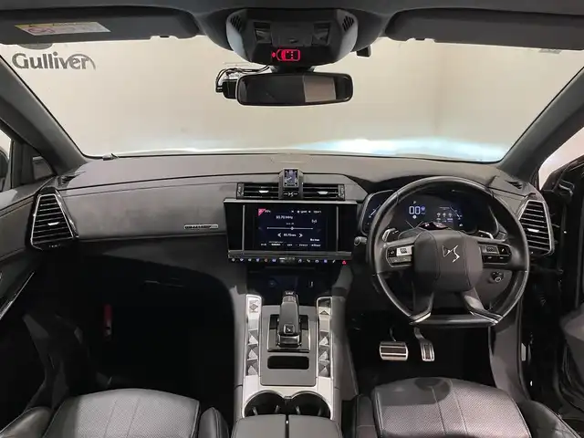 ＤＳオートモビル ＤＳ７ クロスバック グランシック ブルーHDi 熊本県 2019(令1)年 5万km ノアールペルラネラ 純正メモリナビ（Bluetooth、AppleCarPlay、USB）/バックカメラ/サイドカメラ/FOCAL ELECTRAサウンド/パワーバックドア/黒革シート/パワーシート/ベンチレーション/シートヒーター/純正20インチアルミホイール/コーナーセンサー/LEDヘッドライト