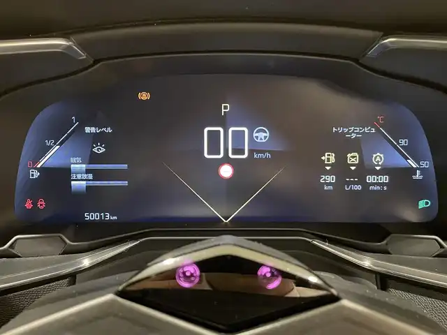ＤＳオートモビル ＤＳ７ クロスバック グランシック ブルーHDi 熊本県 2019(令1)年 5万km ノアールペルラネラ 純正メモリナビ（Bluetooth、AppleCarPlay、USB）/バックカメラ/サイドカメラ/FOCAL ELECTRAサウンド/パワーバックドア/黒革シート/パワーシート/ベンチレーション/シートヒーター/純正20インチアルミホイール/コーナーセンサー/LEDヘッドライト