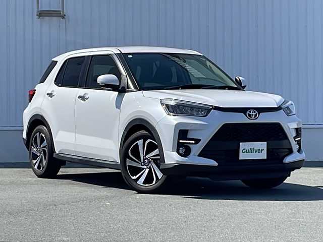 トヨタ ライズ Z 三重県 2020(令2)年 2.2万km シャイニングホワイトパール 衝突軽減　レーンキープ　純正９型ディスプレイオーディオ　追従型クルーズコントロール　ドライブレコーダー　シートヒーター　ＬＥＤヘッドライト　フォグランプ　アイドリングストップ　ビルトインＥＴＣ　ＵＳＢ　コーナーセンサー　電動格納ミラー　ステアリングスイッチ