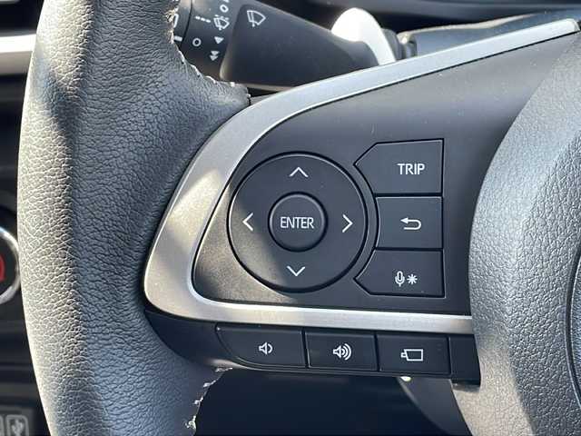 トヨタ ライズ Z 三重県 2020(令2)年 2.2万km シャイニングホワイトパール 衝突軽減　レーンキープ　純正９型ディスプレイオーディオ　追従型クルーズコントロール　ドライブレコーダー　シートヒーター　ＬＥＤヘッドライト　フォグランプ　アイドリングストップ　ビルトインＥＴＣ　ＵＳＢ　コーナーセンサー　電動格納ミラー　ステアリングスイッチ