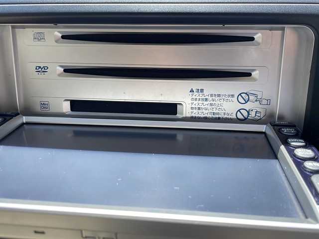 トヨタ ランドクルーザー プラド TX 広島県 2004(平16)年 6.6万km ライトブルー /登録時走行距離/　　　　　　　65207キロ/ワンオーナー/4WD/サンルーフ/純正ナビ/スペアキー×１/ETC/新車時整備手帳/　　【保証書】/取扱説明書/