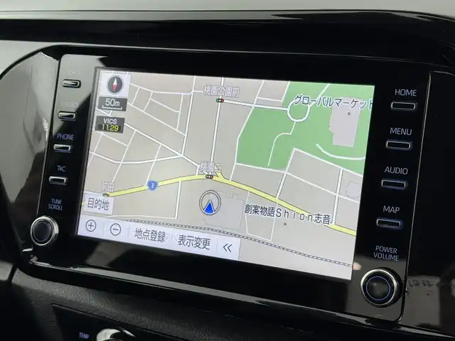 トヨタ ハイラックス Z GRスポーツ 福岡県 2022(令4)年 4.3万km 白 純正ナビ　/全方位カメラ　/衝突軽減システム　/レーンキープ　/クリアランスソナー　/トランスファースイッチ　/クルーズコントロール　/ダウンヒルアシスト　/リヤデフロック　/パドルシフト　/ハーフレザー　/パワーシート