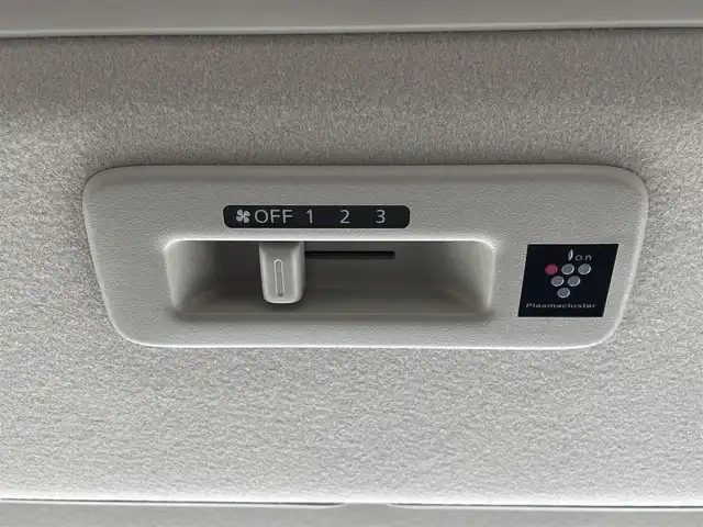 三菱 デリカミニ T プレミアム 山梨県 2024(令6)年 0.6万km シルキーホワイト 社外メモリナビ/CD/BT/SD/TV/全方位カメラ/ETC/両側電動スライドドア/前席シートヒーター/ステアリングヒーター/パドルシフト/ルーフレール/インテリジェントルームミラー/取扱説明書/保証書