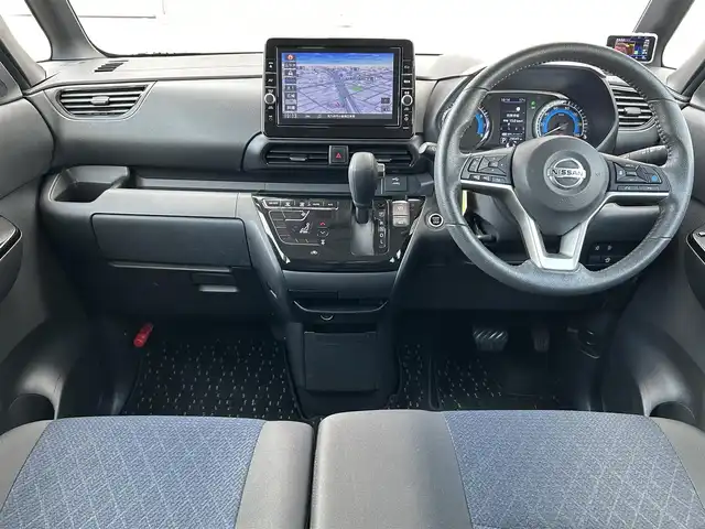 日産 ルークス HWS Gターボ プロパイロットED 福岡県 2022(令4)年 3万km チタニウムグレーメタリック ワンオーナー車/プロパイロット/純正メモリナビ【MM321D-L】/(AM/FM/Bluetooth/Music Stocker/CD/DVD/フルセグTV)/アラウンドビューモニター/バックカメラ/運転支援機能/・エマージェンシーブレーキ/・車線逸脱警報/防止支援/・ふらつき警報/・踏み間違い衝突防止アシスト/・前方衝突予測警報/・最高速度標識/・標識探知機能/・先行車発進お知らせ/・先進事故自動通報システム/オートライト/オートマチックハイビーム/コーナーセンサー/アイドリングストップ/純正15インチアルミホイール/両側パワースライドドア/純正ドアバイザー/電格ウィンカーミラー/フォグランプ/コムテック前後ドライブレコーダー【HDR952GW】/GPSレーダー探知機【ASSURA-　VA-310E】/ビルトインETC/純正フロアマット/プッシュスタート/シートバックテーブル/ロールサンシェード/USB端子×1/スペアキー×1/ISOFIX/保証書/取扱説明書/ナビ取扱説明書