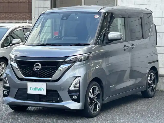 日産 ルークス HWS Gターボ プロパイロットED 福岡県 2022(令4)年 3万km チタニウムグレーメタリック ワンオーナー車/プロパイロット/純正メモリナビ【MM321D-L】/(AM/FM/Bluetooth/Music Stocker/CD/DVD/フルセグTV)/アラウンドビューモニター/バックカメラ/運転支援機能/・エマージェンシーブレーキ/・車線逸脱警報/防止支援/・ふらつき警報/・踏み間違い衝突防止アシスト/・前方衝突予測警報/・最高速度標識/・標識探知機能/・先行車発進お知らせ/・先進事故自動通報システム/オートライト/オートマチックハイビーム/コーナーセンサー/アイドリングストップ/純正15インチアルミホイール/両側パワースライドドア/純正ドアバイザー/電格ウィンカーミラー/フォグランプ/コムテック前後ドライブレコーダー【HDR952GW】/GPSレーダー探知機【ASSURA-　VA-310E】/ビルトインETC/純正フロアマット/プッシュスタート/シートバックテーブル/ロールサンシェード/USB端子×1/スペアキー×1/ISOFIX/保証書/取扱説明書/ナビ取扱説明書